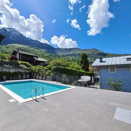 Agata House * Colico